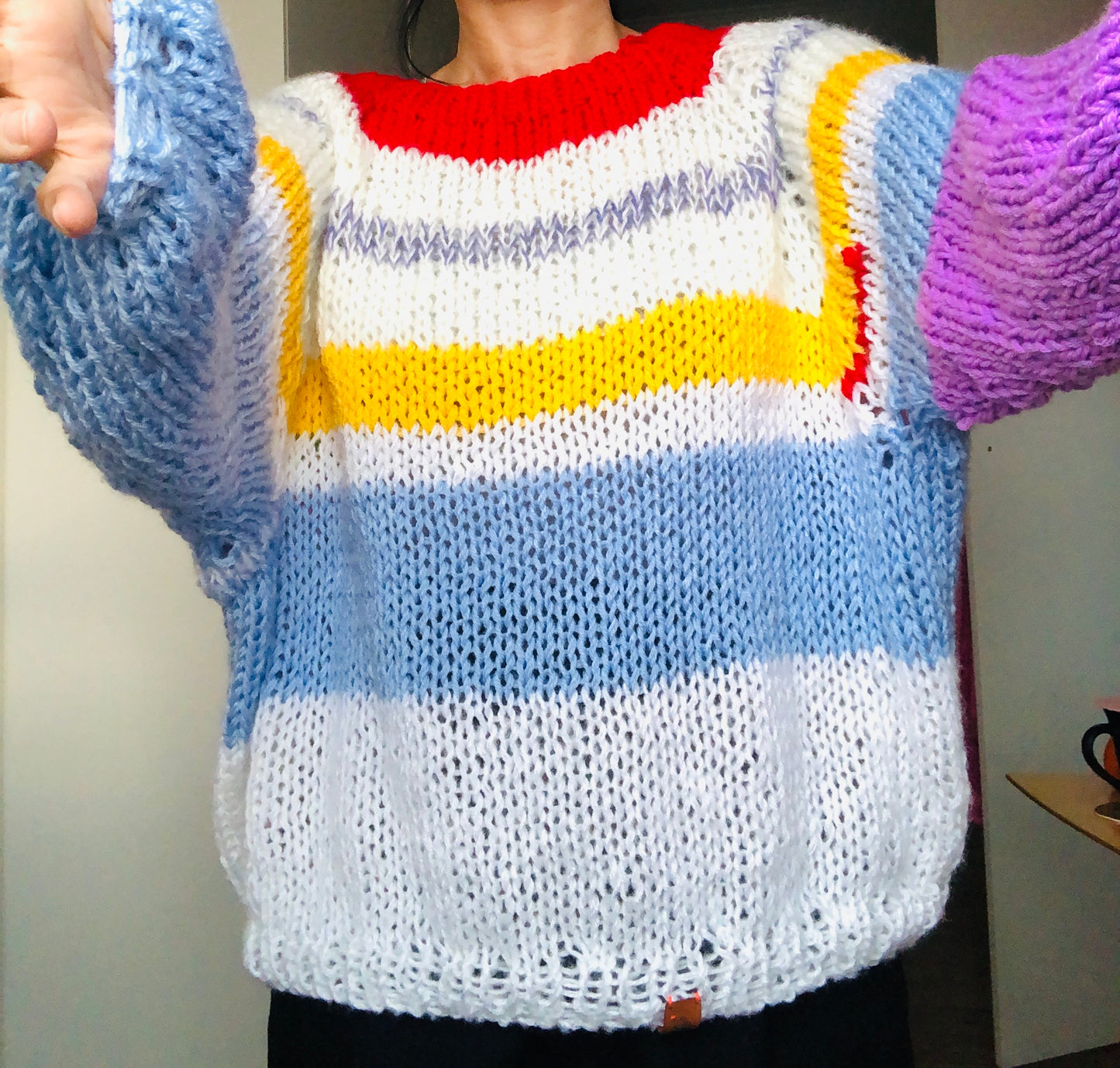 セーター　手編み　スローファッション　ファンシーヤーン　oneofakind  　2364