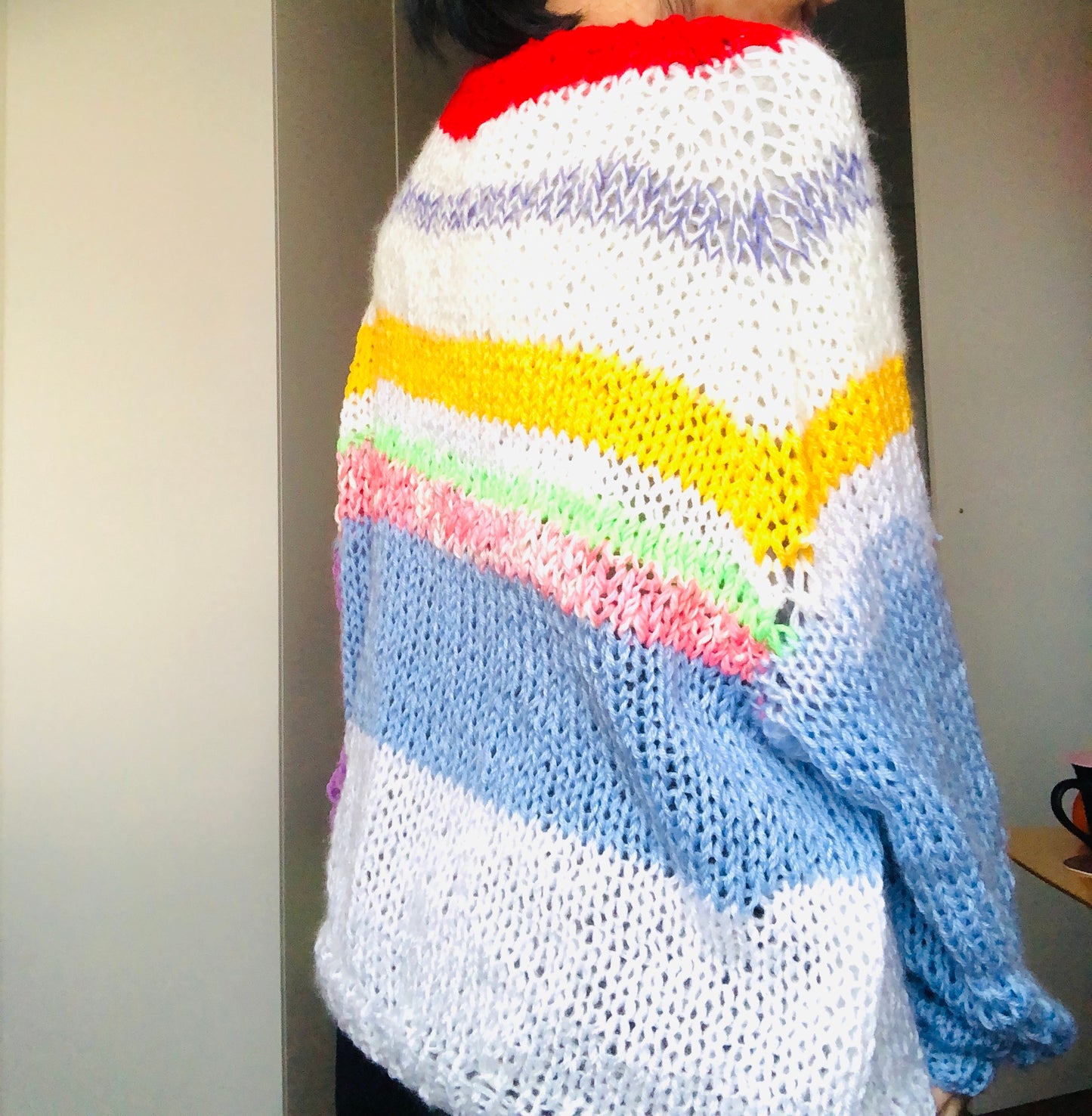 セーター　手編み　スローファッション　ファンシーヤーン　oneofakind  　2364