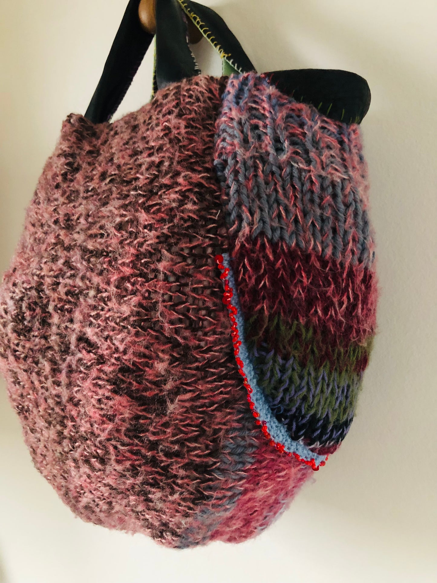 Bag 手縫いのバッグ　布製　トートバッグ　スローファッション　ハンドメイド　2372