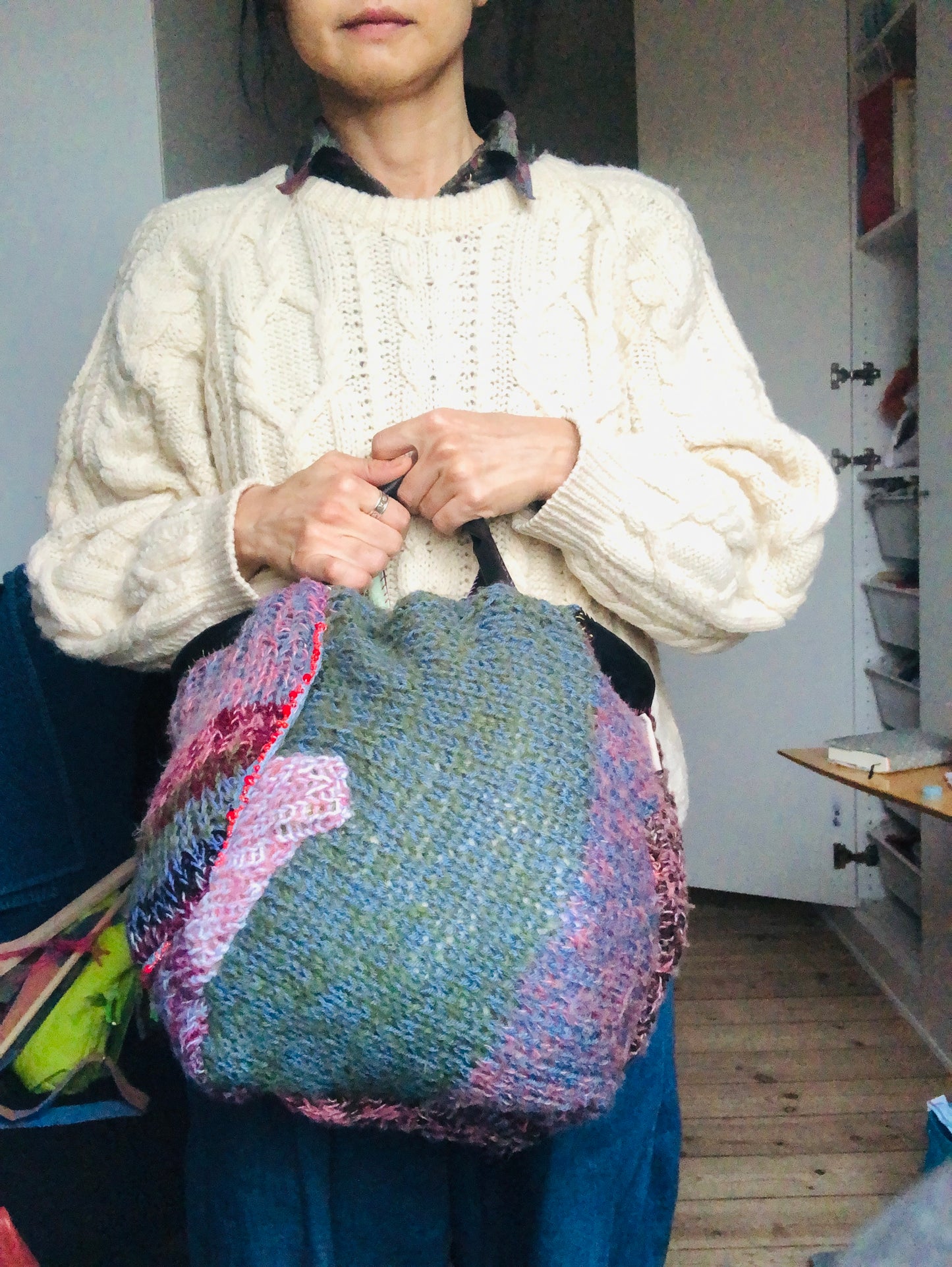 Bag 手縫いのバッグ　布製　トートバッグ　スローファッション　ハンドメイド　2372