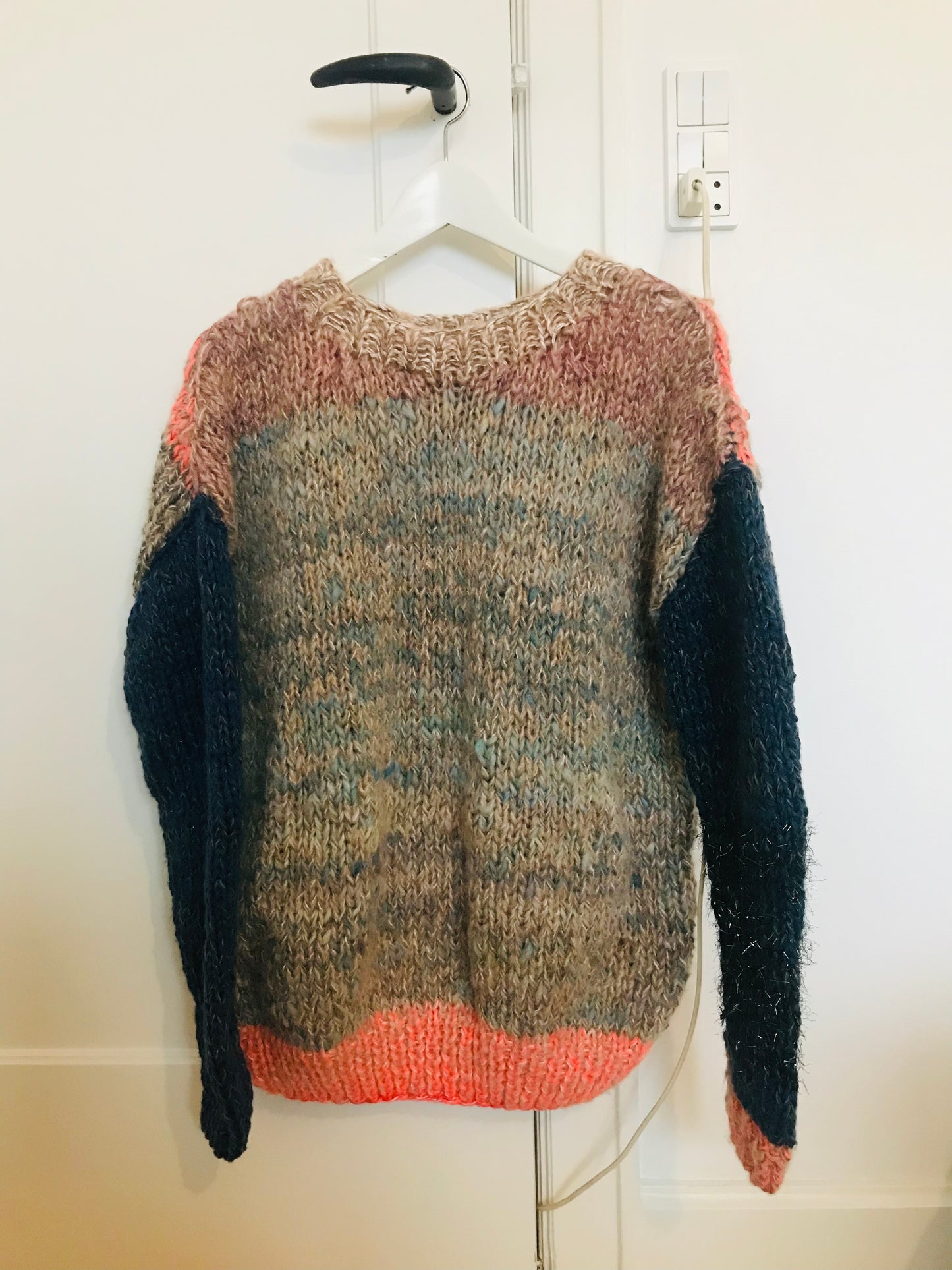 Sweater håndstrikket blandet garn vinter groft oversized slow fashion 1692