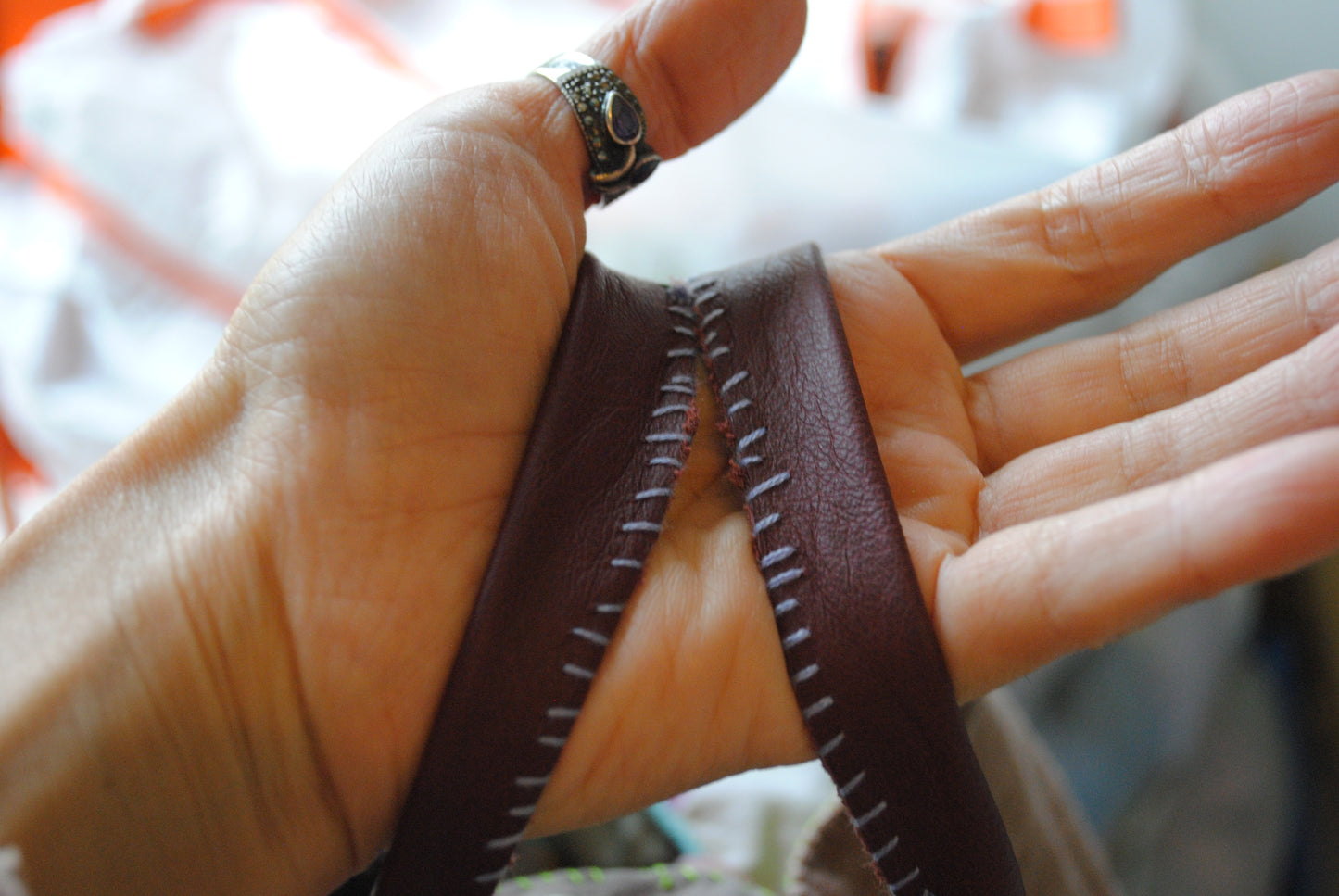 Taske håndsyet taske stof ægte læder håndtag håndlavet 1581