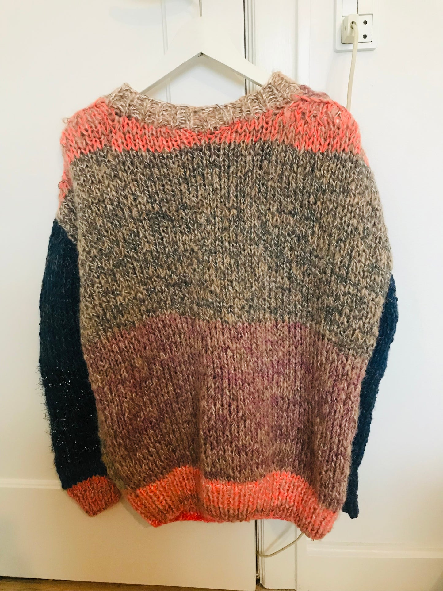Sweater håndstrikket blandet garn vinter groft oversized slow fashion 1692