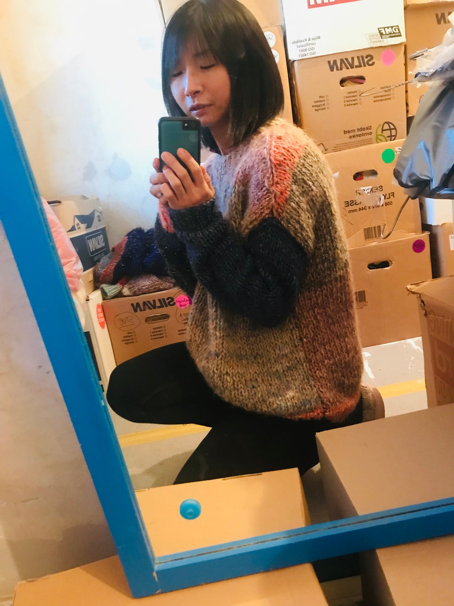 Sweater håndstrikket blandet garn vinter groft oversized slow fashion 1692