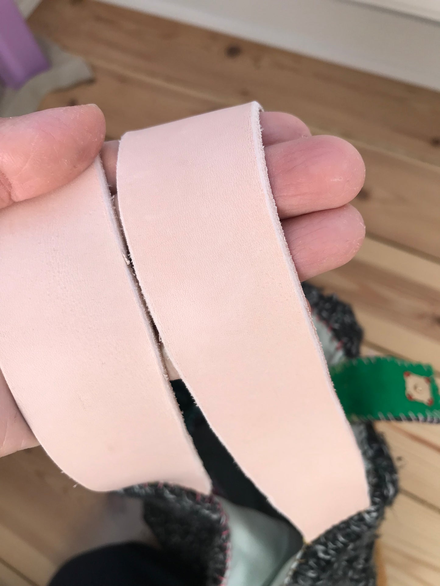 Bag   手縫いのバッグ　  布製　本革持ち手　スローファッション　ハンドメイド　1705