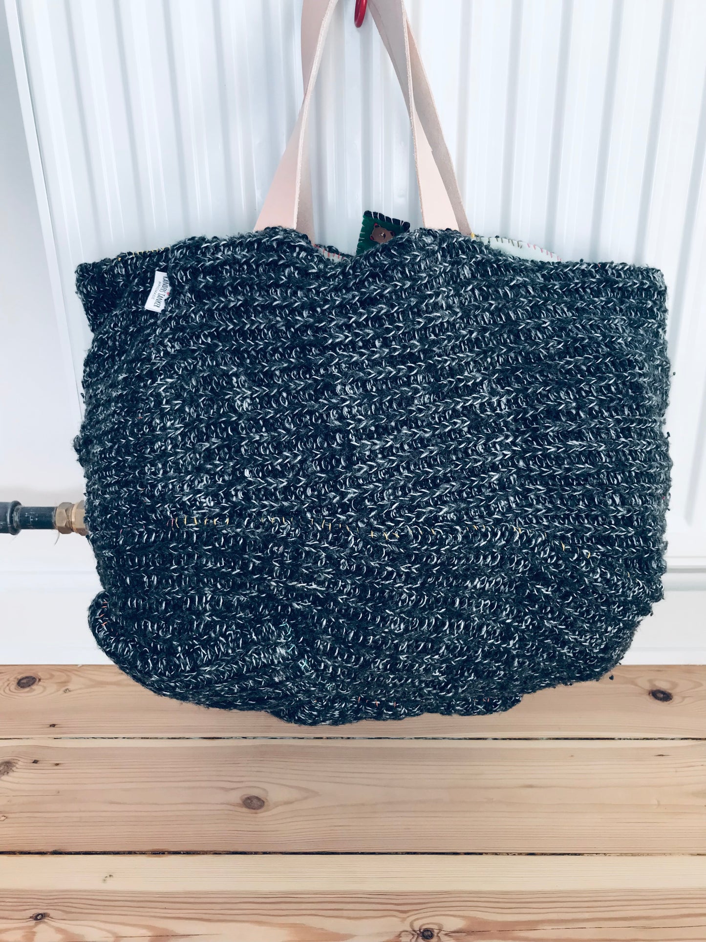 Bag   手縫いのバッグ　  布製　本革持ち手　スローファッション　ハンドメイド　1705