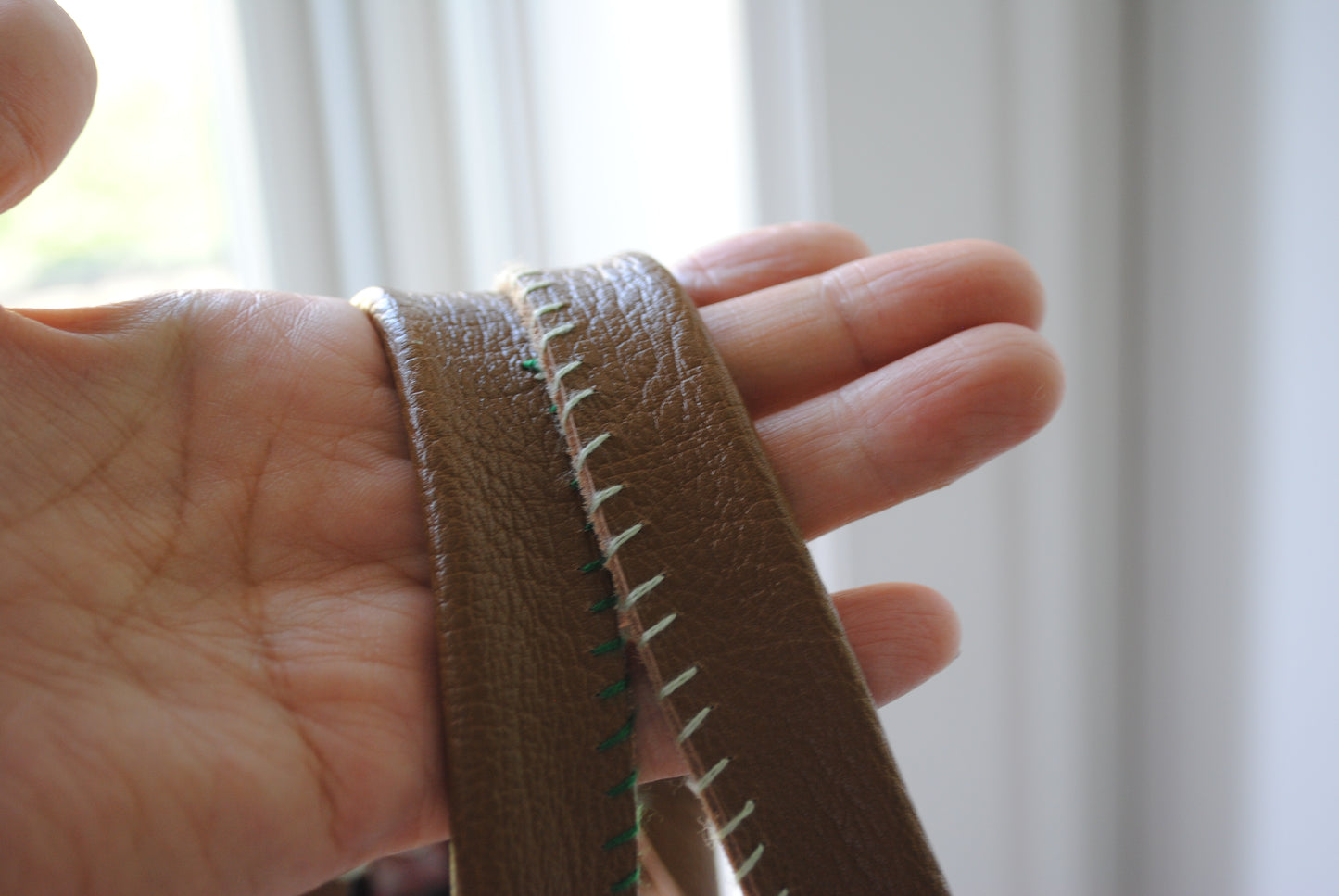 Bag  手縫のバッグ　布製　本革　持ち手　ハンドメイド　1456