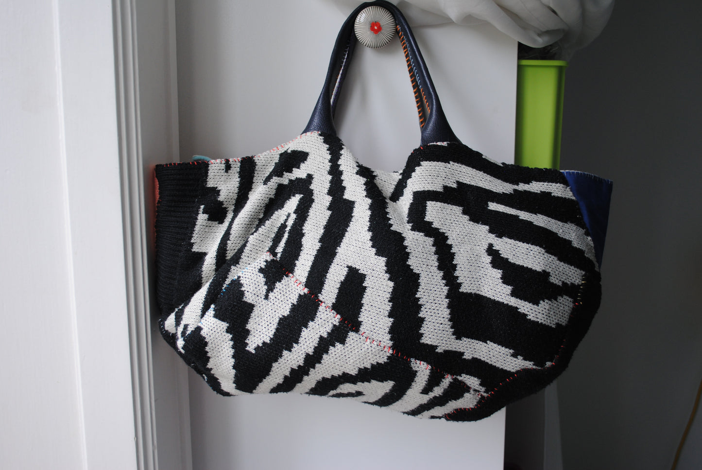 Bag 1531 hand sewn bag fabric genuine leather handle handmade beads embroidery mohair pink blue