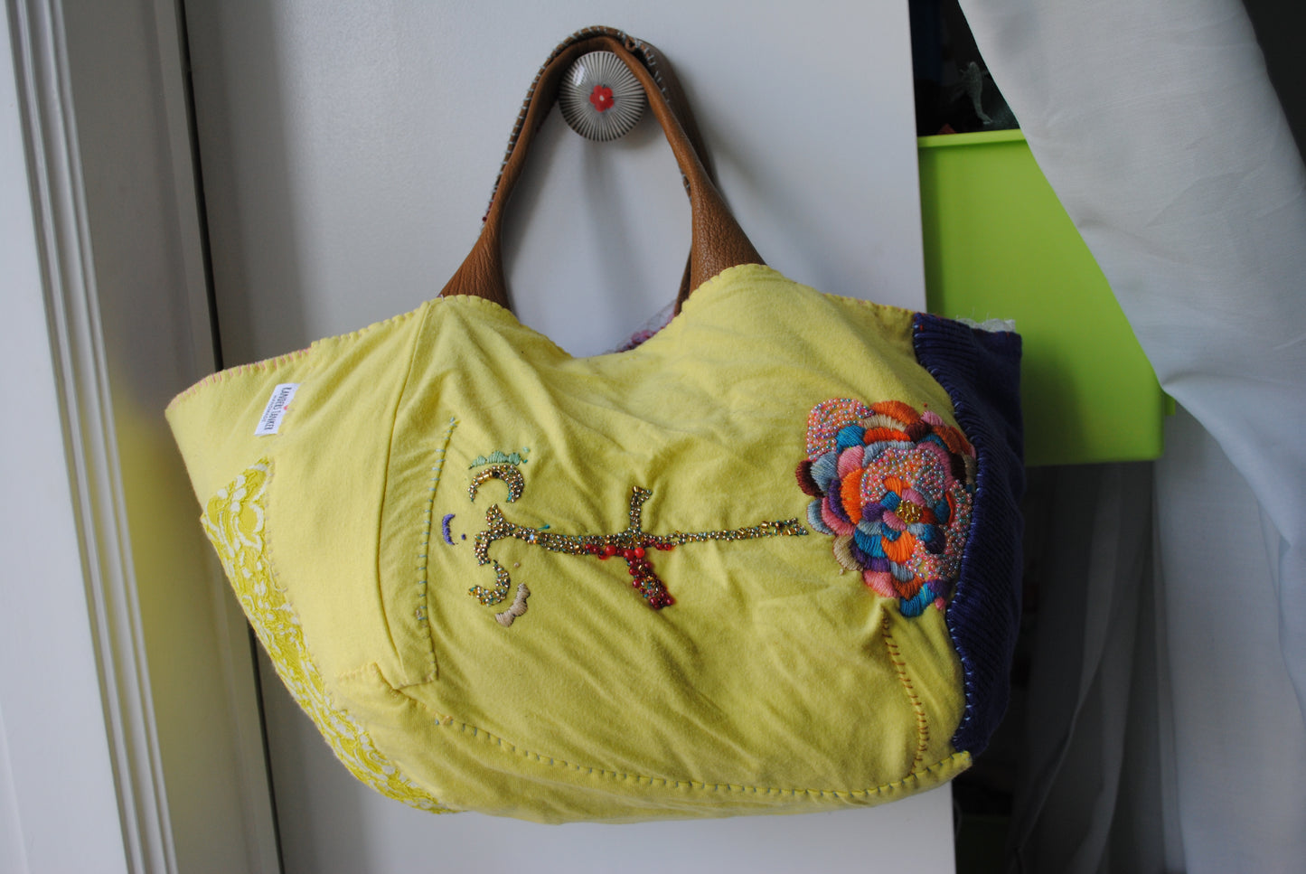 Bag  手縫のバッグ　布製　本革　持ち手　ハンドメイド　1533