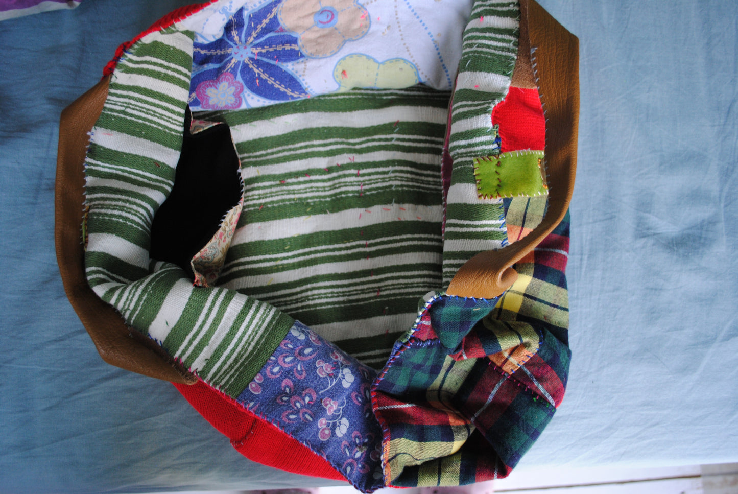 Bag  手縫のバッグ　布製　本革　持ち手　ハンドメイド　1518