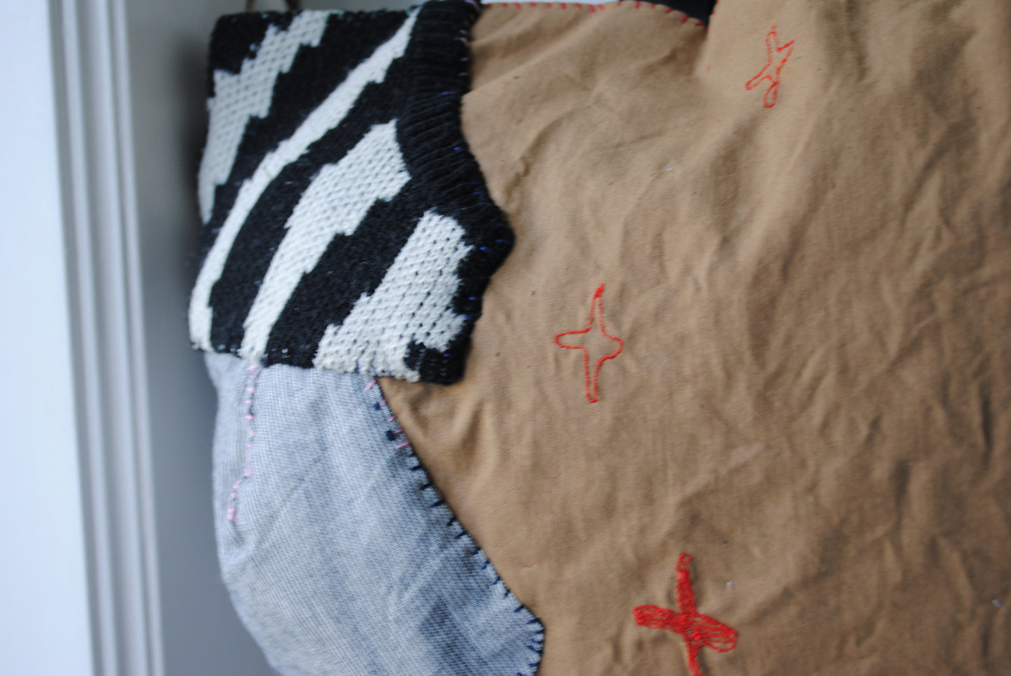 Bag  手縫のバッグ　布製　本革　持ち手　ハンドメイド　1570、