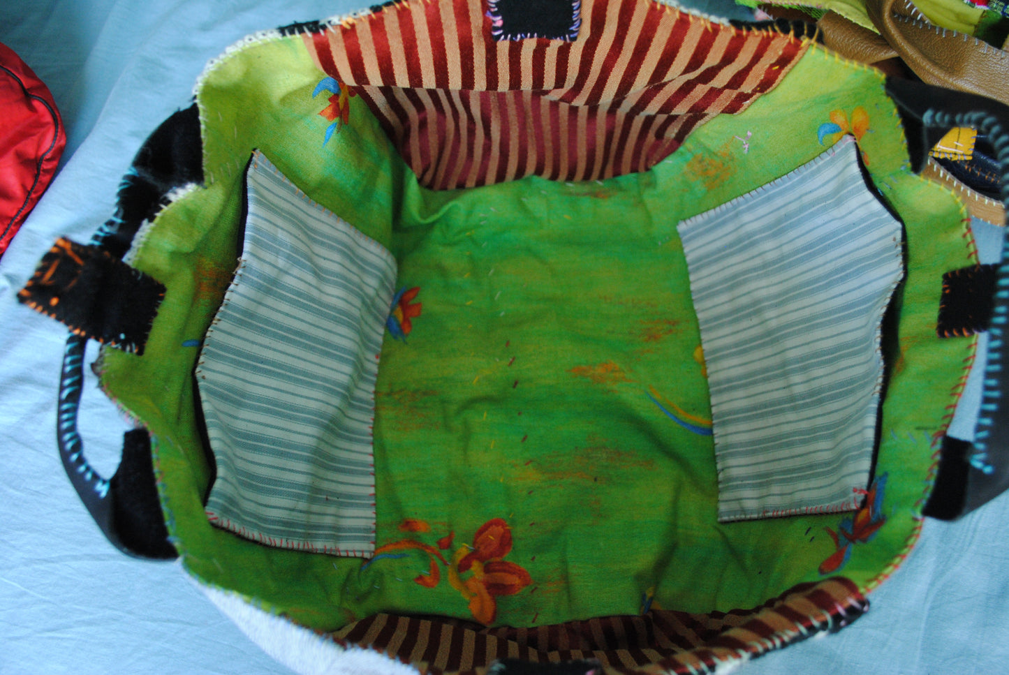 Bag  手縫のバッグ　布製　本革　持ち手　ハンドメイド　1570、