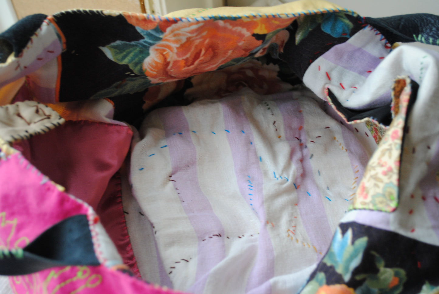 Bag 1490 手縫のバッグ　布製　本革　持ち手　ハンドメイド　