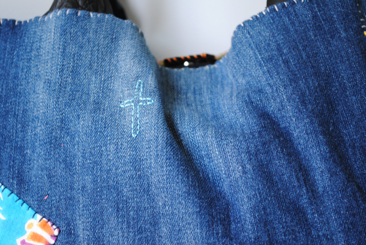 Bag  手縫のバッグ　布製　本革　持ち手　ハンドメイド　1568、