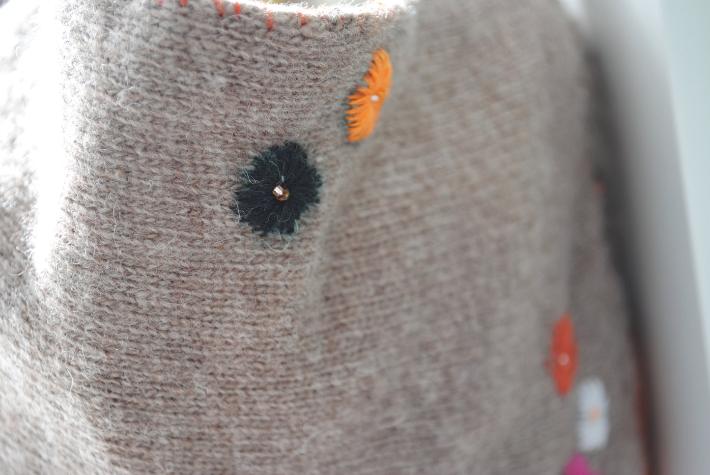 Bag 1515 手縫のバッグ　布製　本革　持ち手　ハンドメイド　オレンジ　小花