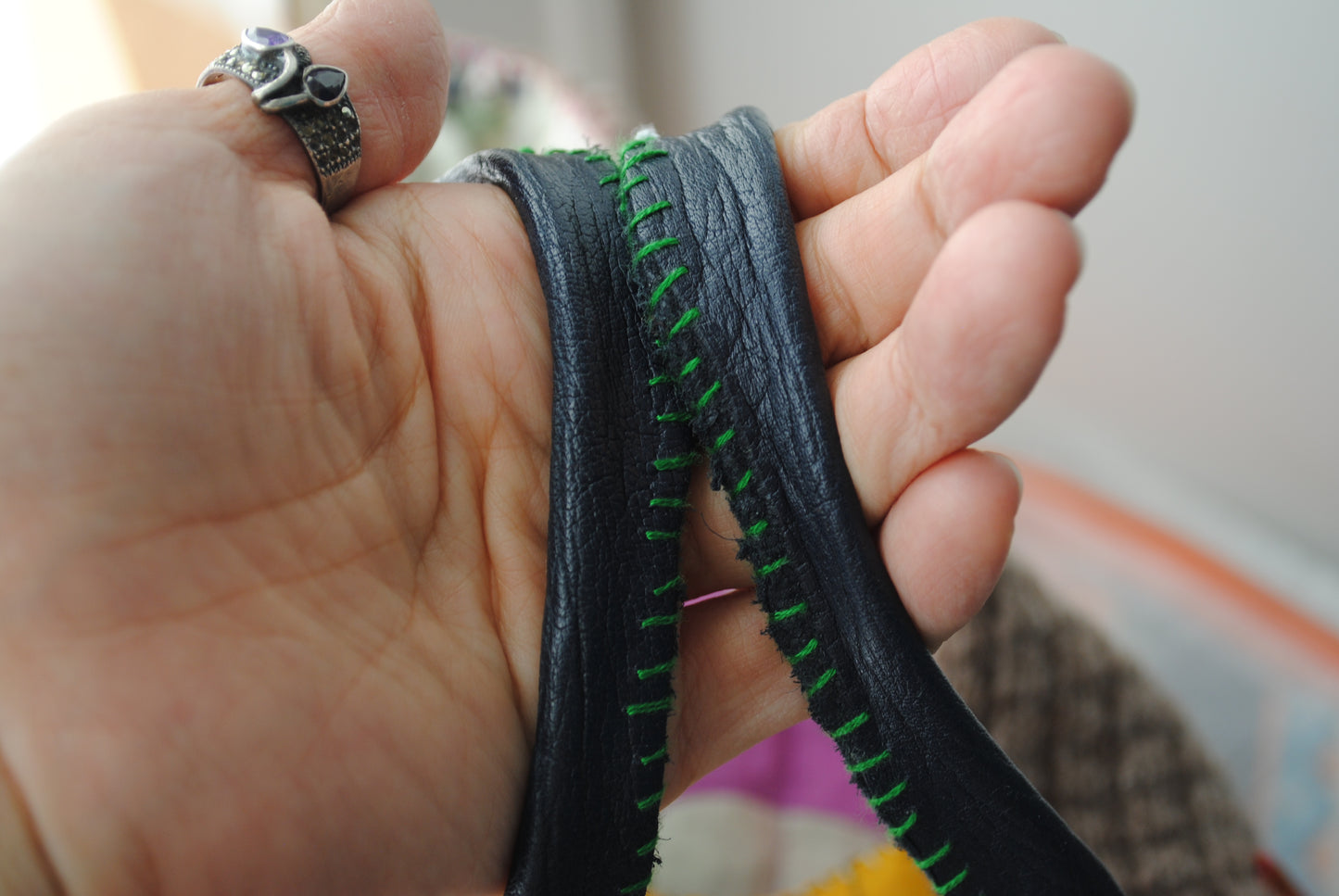 Bag 1515 手縫のバッグ　布製　本革　持ち手　ハンドメイド　オレンジ　小花